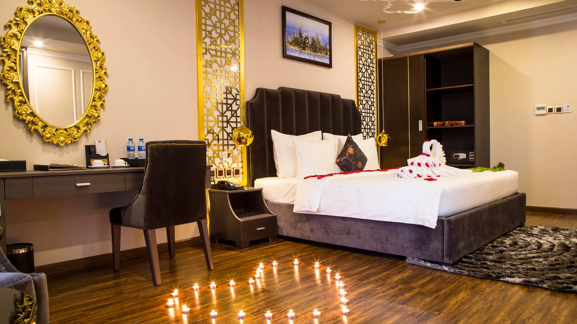 Cicilia City Hotel Saigon Center Хошимин